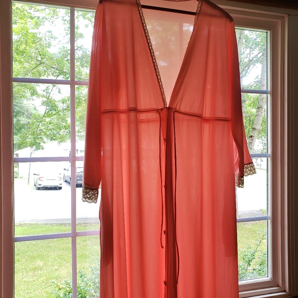 Vintage 70s Vanity Fair House Robe Sheer Pink Size 36